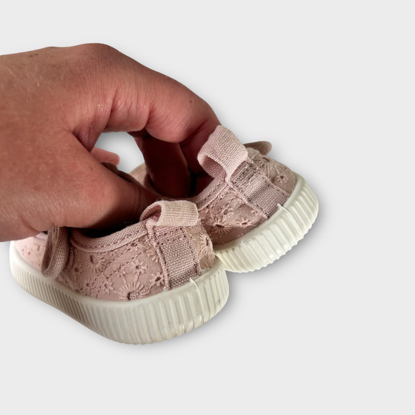 UK Infant Size 2/3 H&M Pink Broderie Velcro Plimsoles Trainers