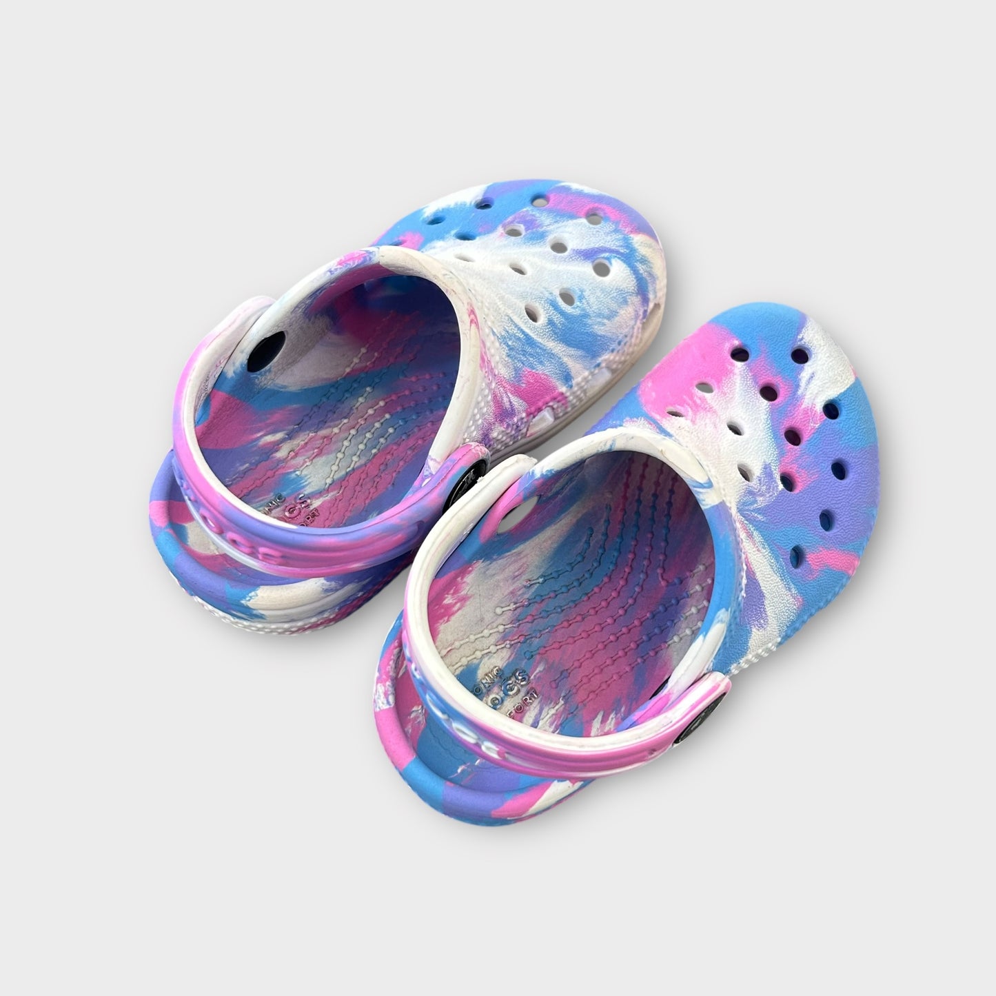 UK Infant Size 6 Purple Pink & White Marble Crocs Clogs