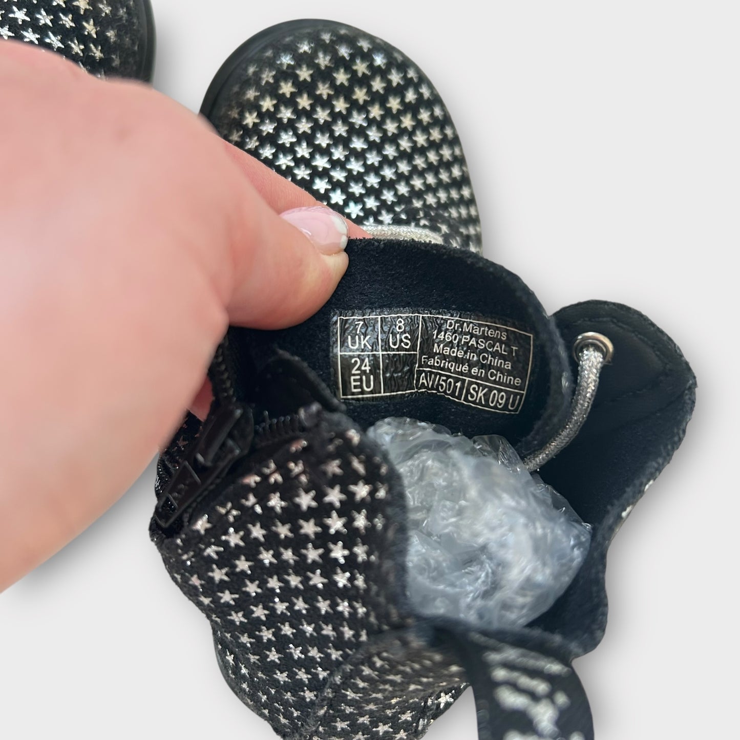 UK Infant 7 EU 24 Black Stars Metallic Suede 1460 Pascal Dr Martens Boots