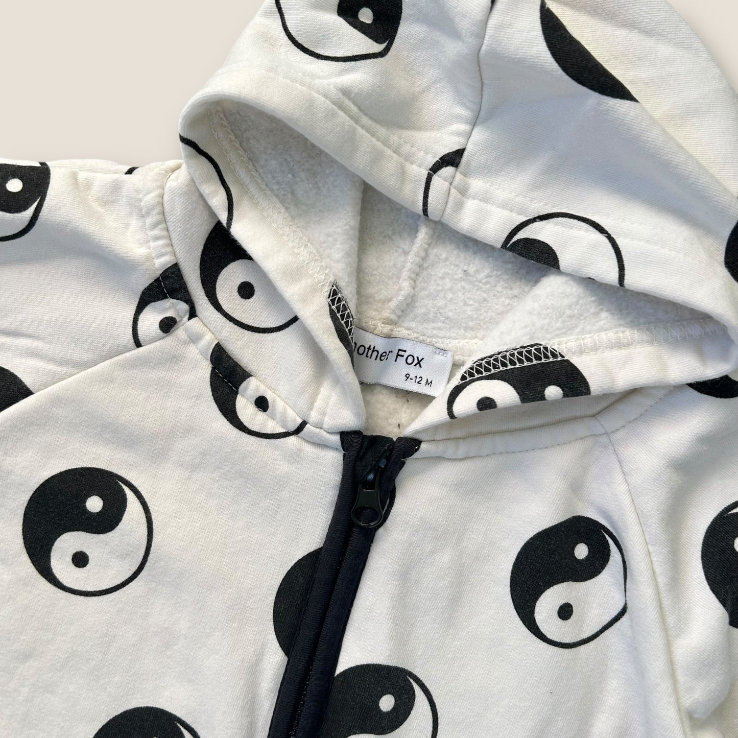 9-12 Months Another Fox Cream Sweatshirt Suit All in One Ying Yang Print
