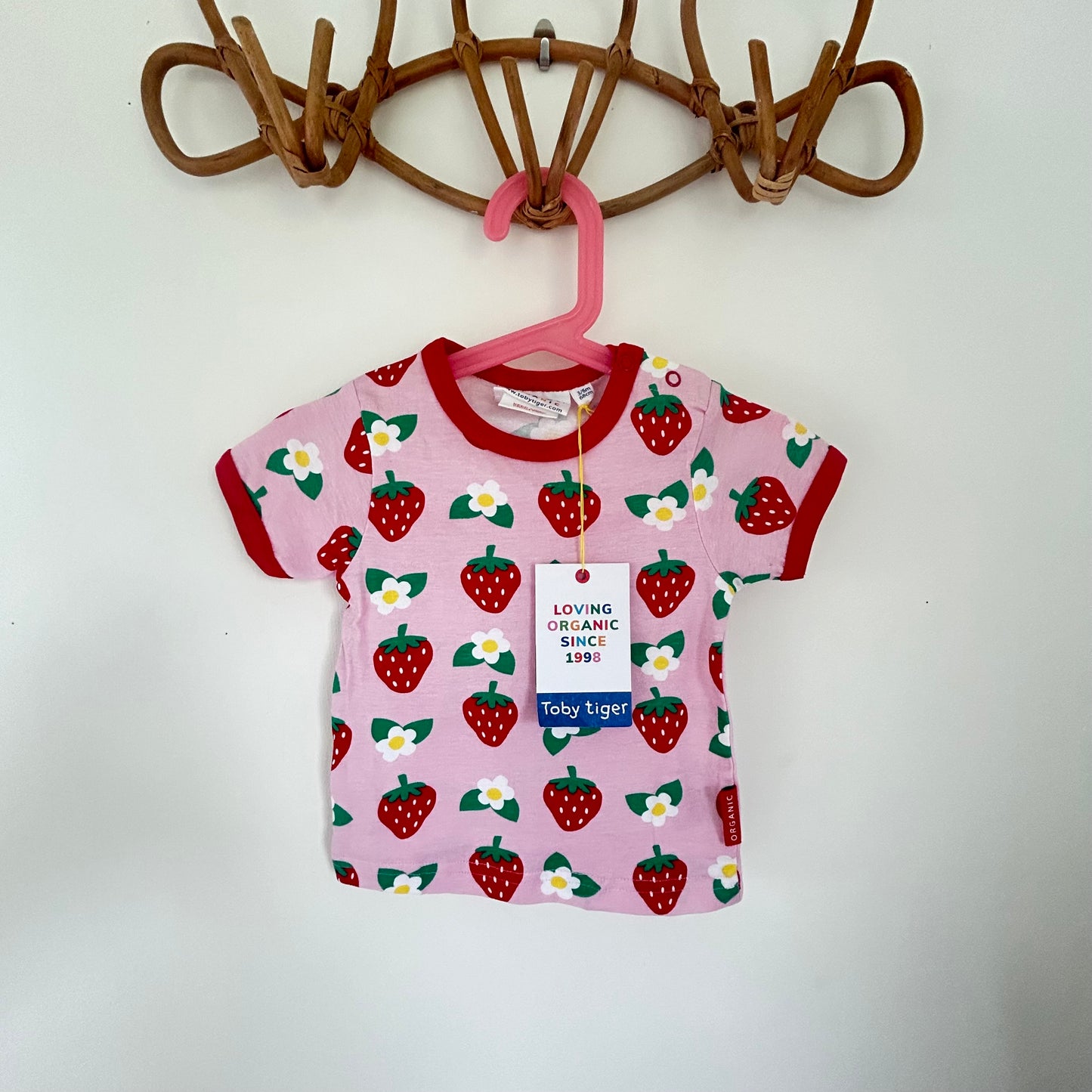 3-6 Months toby tiger Pink Strawberries and Floral print t-shirt New