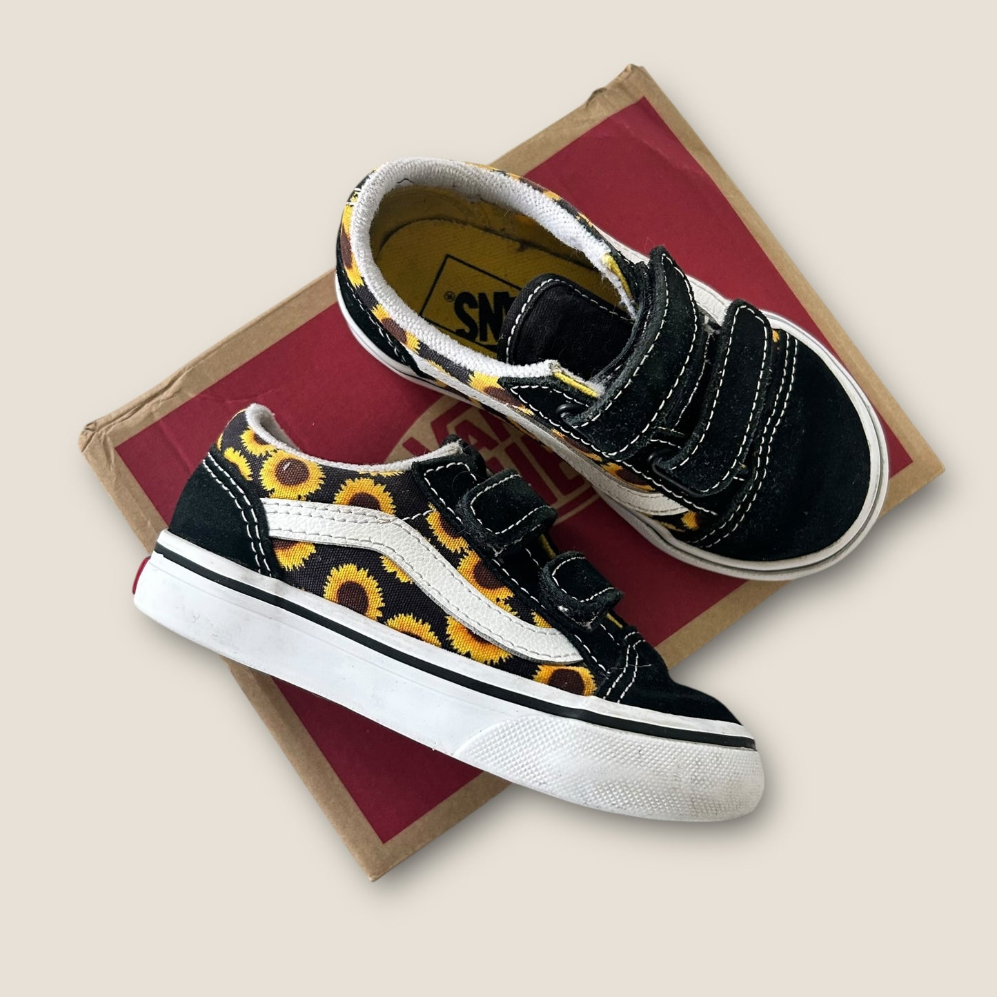 UK Infant Size 7 Vans Classic Velcro Sunflower Black Trainers