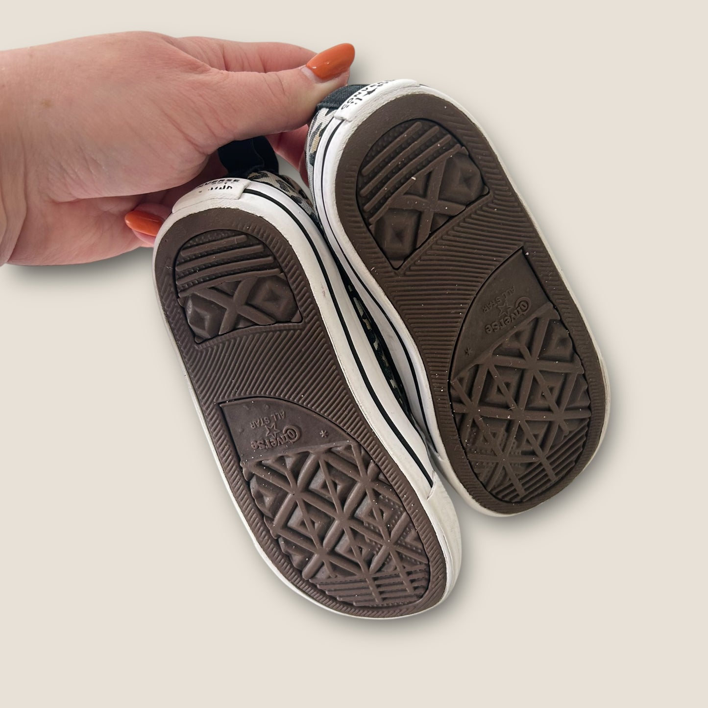 UK Infant Size 9 Leopard Print Low Converse Velcro Trainers