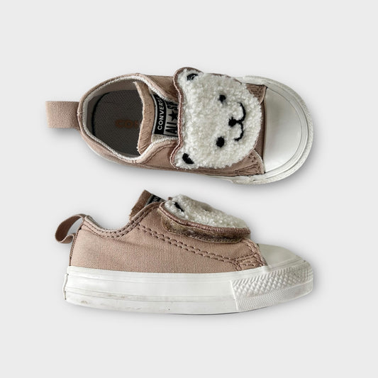 UK Infant Size 4 Unisex Converse Velcro Beige Teddybears